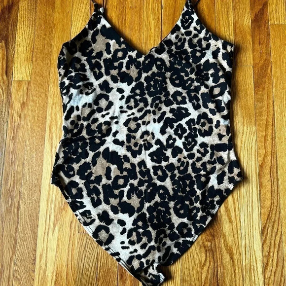 Gaze body suit - Picture 3 of 4